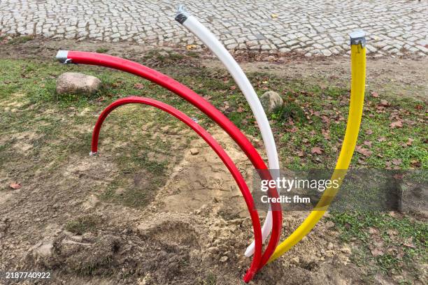 new fiber optic cables for data and communication - cable tv stock pictures, royalty-free photos & images