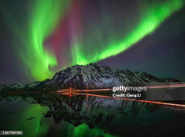 aurora borealis - lofoten-en-vesterålen stockfoto's en -beelden