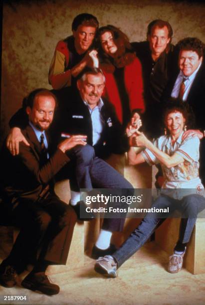 Promotional portait of the cast of the television series, 'Cheers,' circa 1991. : Ted Danson, Kirstie Alley, Woody Harrelson, George Wendt. : Kelsey...