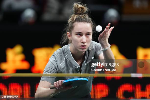 D Ragman 162 Andreea Dragoman Photos & High Res Pictures - Getty Images