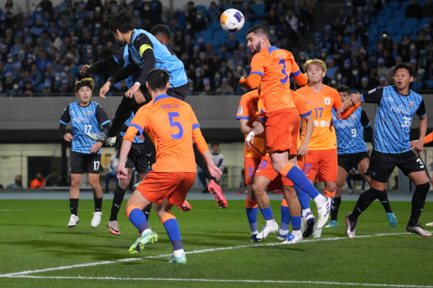 Jesiel of Kawasaki Frontale scores the third goal during the AFC Champions League Elite East Region match between Kawasaki Frontale and Shandong...