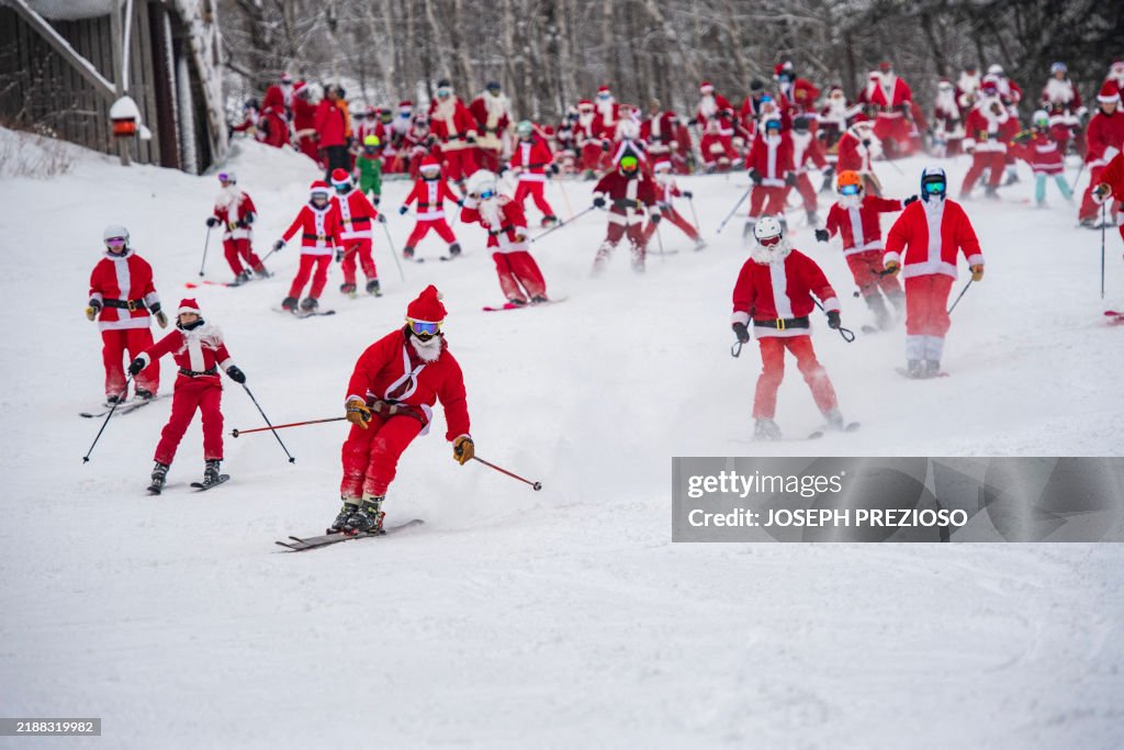US-LIFESTYLE-HOLIDAY-CHRISTMAS