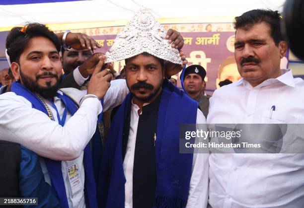 Chandra Sen Ravan 114 Chandrashekhar Azad Ravan Photos & High Res Pictures - Getty Images