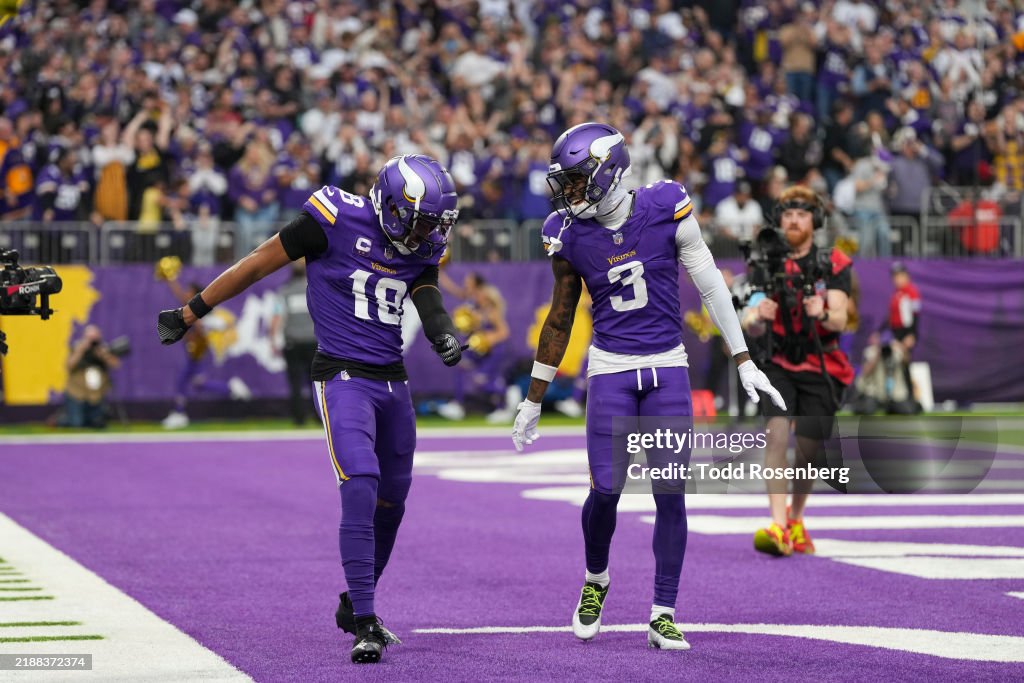 Atlanta Falcons v. Minnesota Vikings