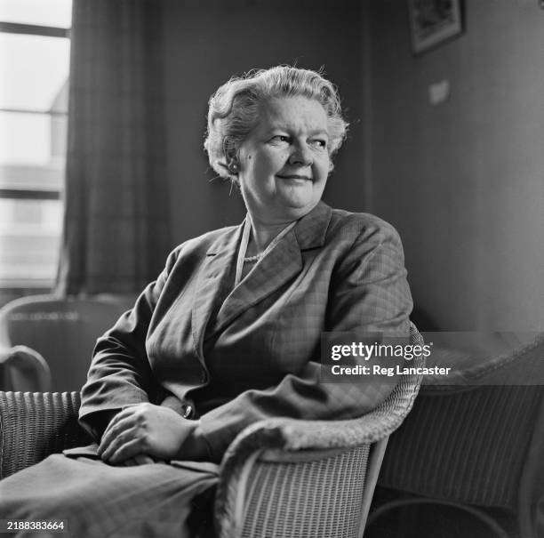 Alvertine 103 Albertine Winner Stock Photos, High-Res Pictures, and Images ...