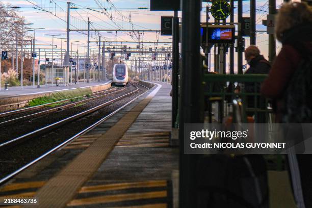 Illustration of an InOui TGV train arriving at the SNCF station in Sete, France, on 8 December 2024.