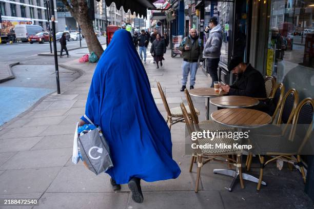 Street scene at Whitechapel on Whitechapel High Street on 3rd December 2024 in London, United Kingdom. Whitechapel is an ethnically diverse and...
