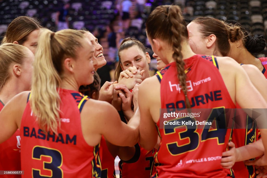 WNBL Rd 6 - Southside v Adelaide