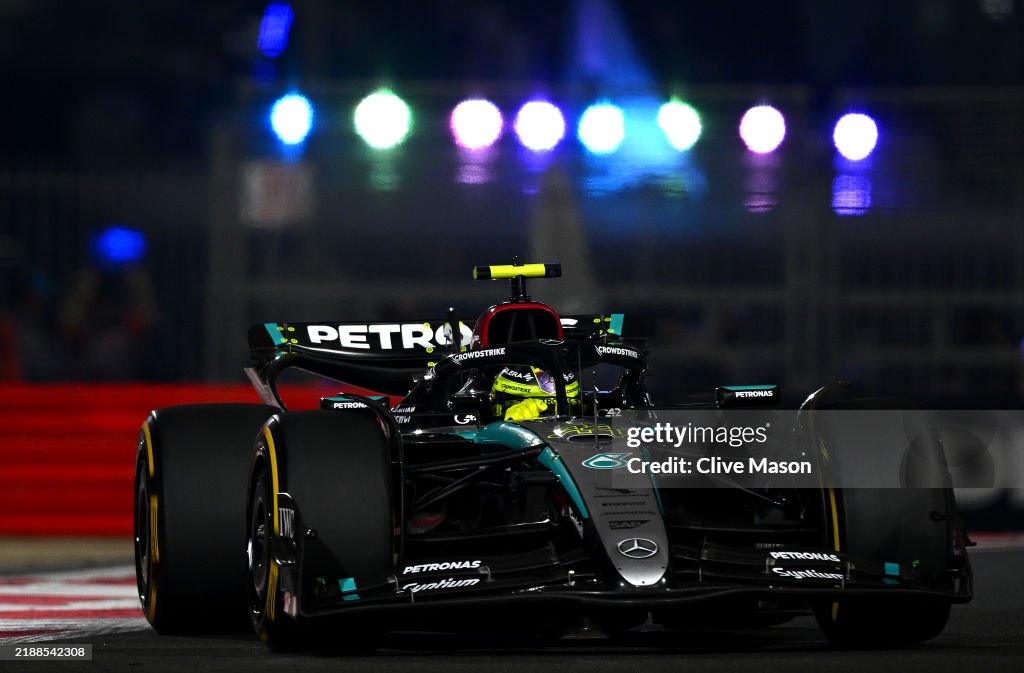 F1 Grand Prix of Abu Dhabi - Practice
