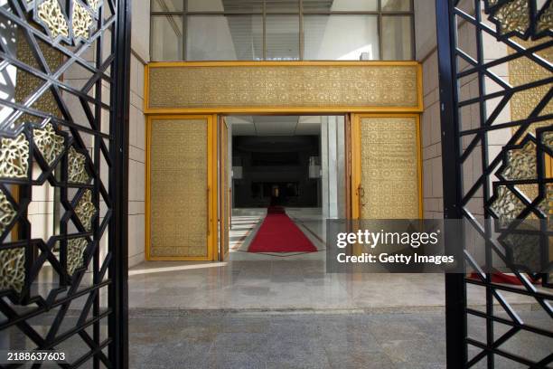 1,013 Presidential Palace Damascus Stock Photos, High-Res Pictures, and ...