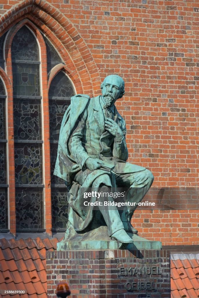 Monument to Emanuel Geibel, Koberg, Lübeck, Schleswig-Holstein, Germany Denkmal Emanuel Geibel, Koberg, Lübeck, Schleswig-Holstein, Germany