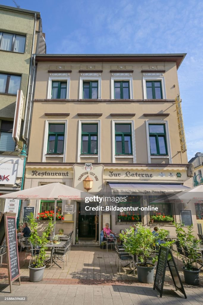 Restaurant Zur Laterne, Sonnenwall, Old Town, Duisburg, North Rhine-Westphalia, Germany Restaurant Zur Laterne, Sonnenwall, Altstadt, Duisburg, Nordrhein-Westfalen, Germany