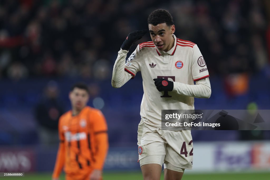 FC Shakhtar Donetsk v FC Bayern München - UEFA Champions League 2024/25 League Phase MD6