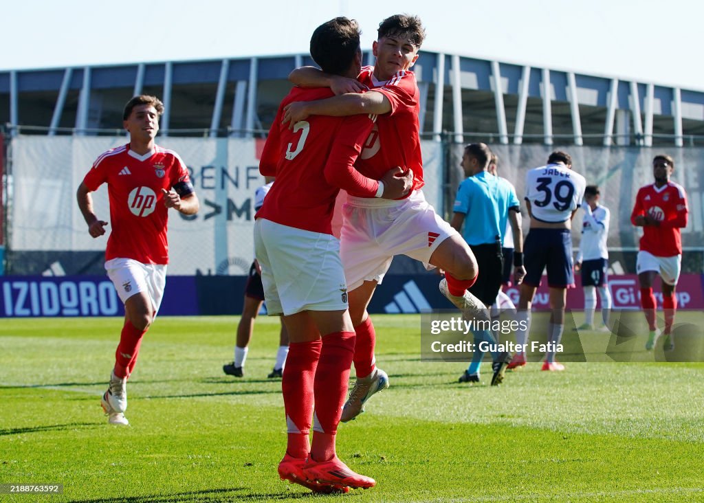 SL Benfica v Bologna FC 1909 - UEFA Youth League 2024/25