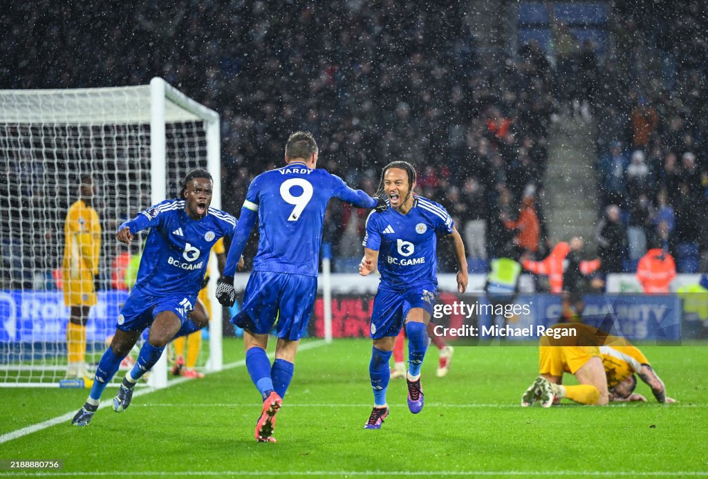 Leicester City FC v Brighton & Hove Albion FC - Premier League