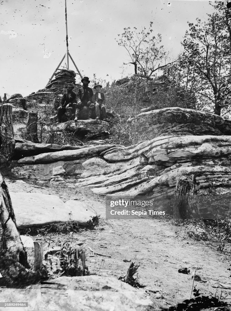 Chattanooga, Tennessee (vicinity). Tripod signal erected by Capts. Dorr and Donn of U.S. Coast Survey at Pulpit Rock on Lookout Mountain, 1864, United States History Civil War, 1861-1865, Glass negatives 1860-1870., Stereographs 1860-1870., Stereographs 1