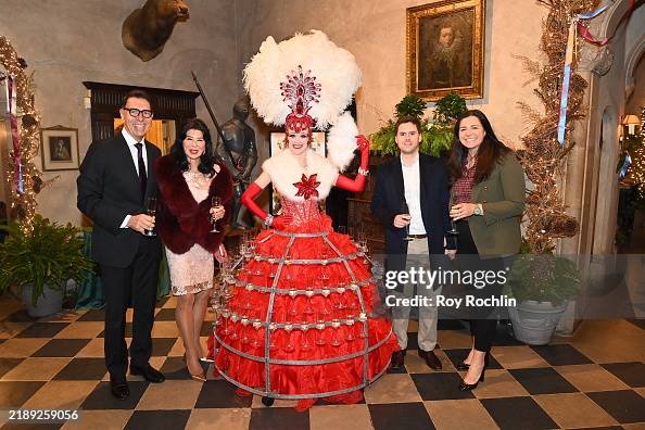 Jessica R Meigher Bob Foschi, Margaret Foschi, Mark Meigher and Jessica Foschi attend ...
