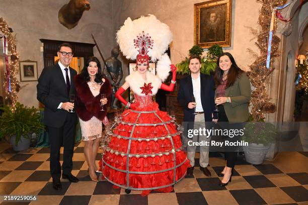 Jessica R Meigher Bob Foschi, Margaret Foschi, Mark Meigher and Jessica Foschi attend ...