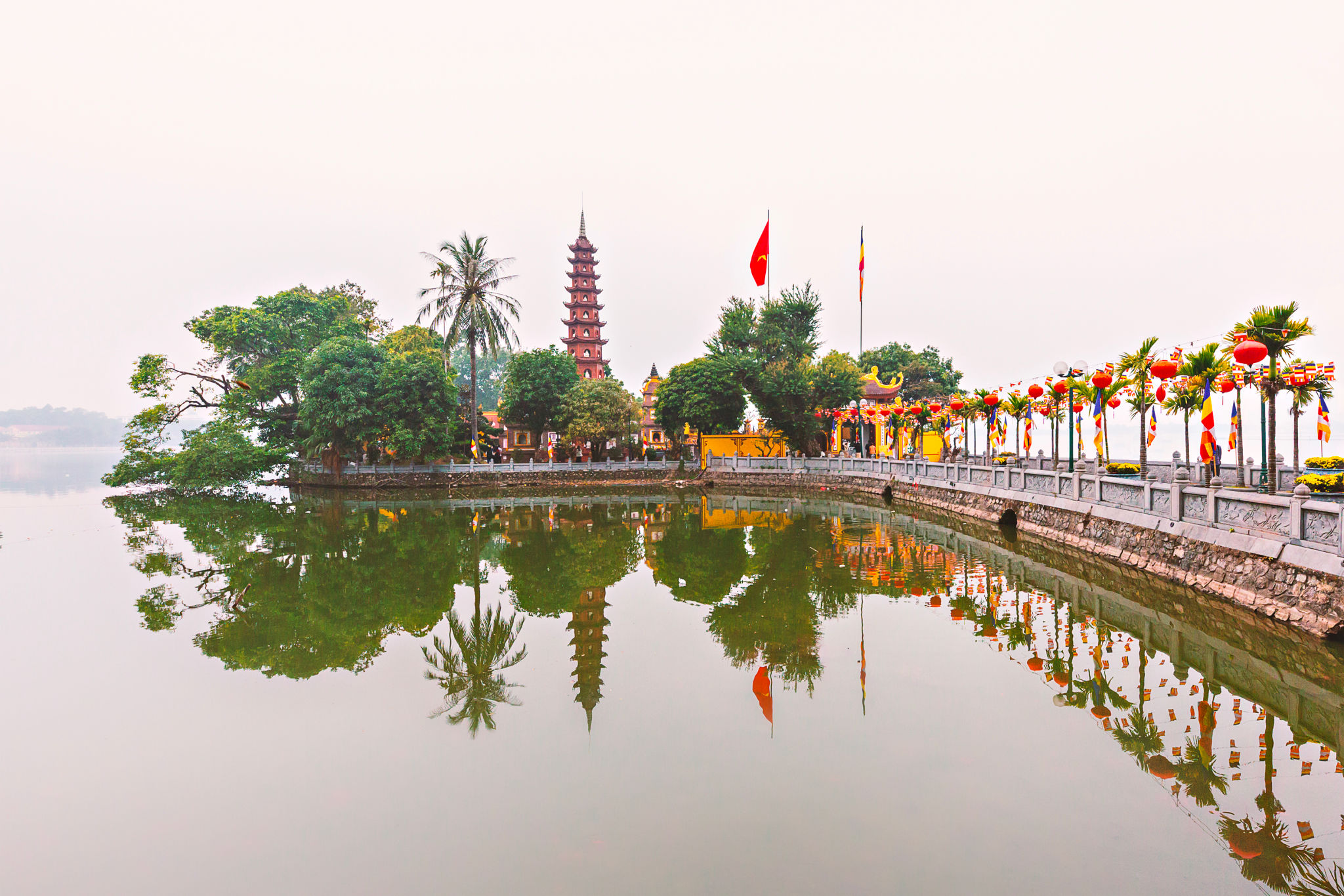 Tran Quoc Pagoda in Hanoi, Vietnam Tran Quoc Pagoda in Hanoi, Vietnam