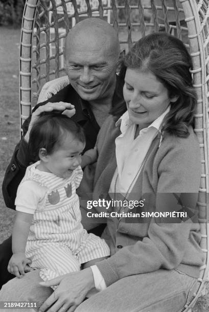 78 Yul Brynner Family Stock Photos High Res Pictures And Images 78-yul-brynner-family-stock-photos-high-res-pictures-and-images