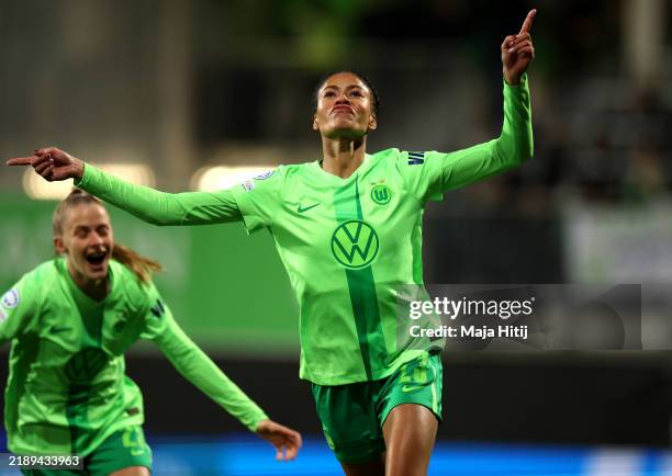 Sveindis Jonsdottir of VfL Wolfsburg celebrates scoring her team's third goal during the UEFA Women's Champions League match between VfL Wolfsburg...