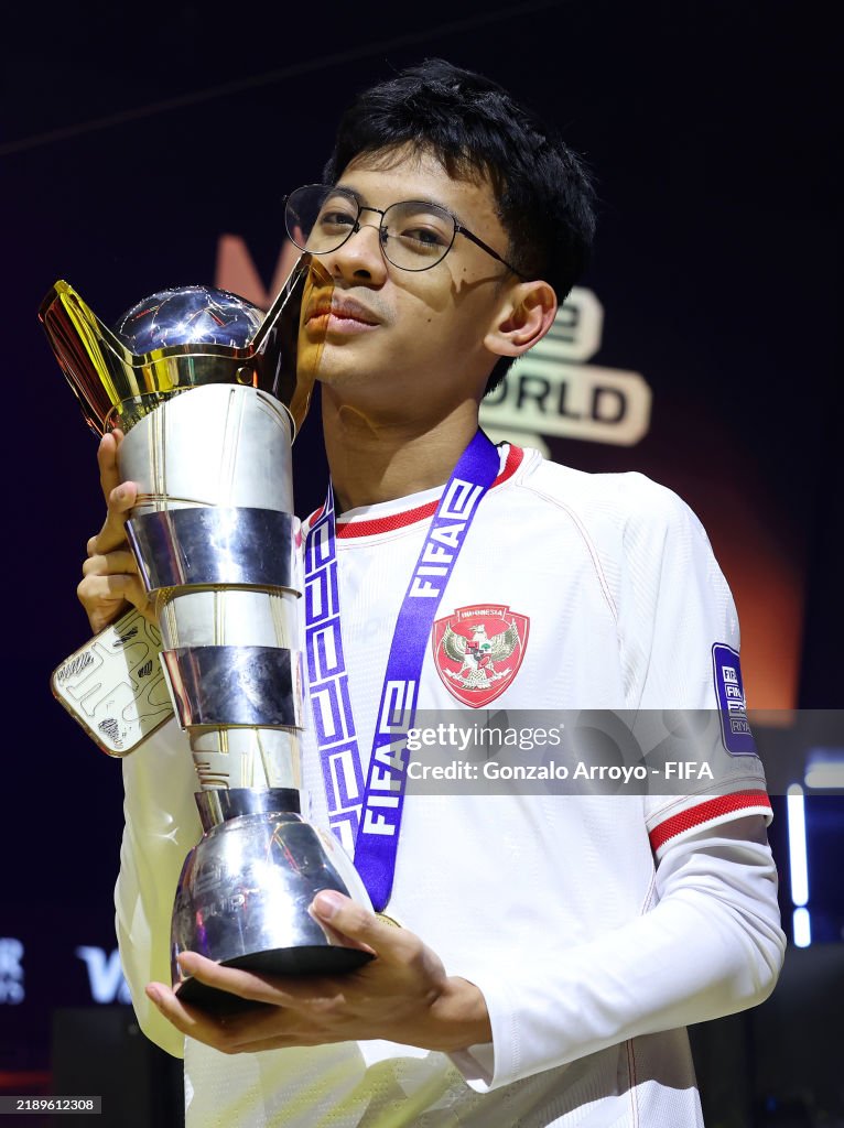 FIFAe World Cup featuring eFootball Console: Day 4
