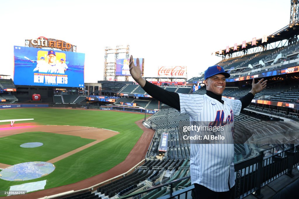 New York Mets Introduce Juan Soto