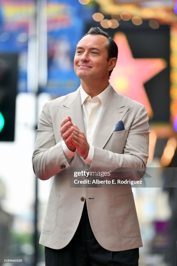 Jude Rak Jude Law attends the Jude Law Star Ceremony on Hollywood Boulevard in ...