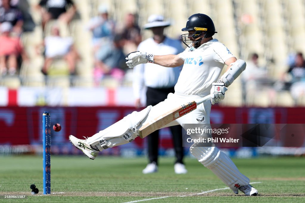 New Zealand v England - 3rd Test: Day 1