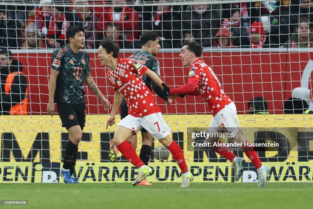 1. FSV Mainz 05 v FC Bayern München - Bundesliga