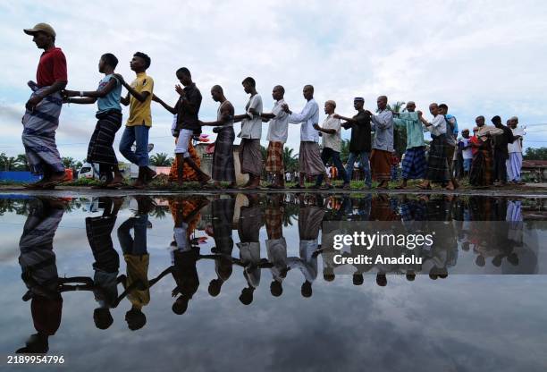 File photo dates May 25, 2015 shows Rohingya refugees try to continue their daily life at a temporary shelter in Bayeun Village, Aceh Province,...