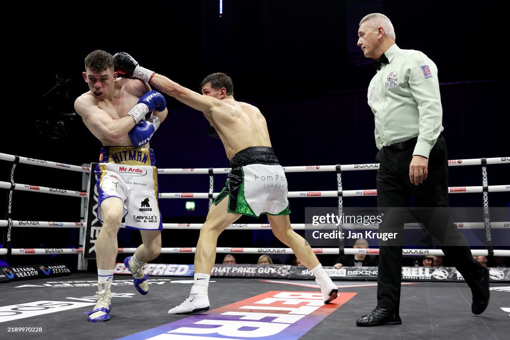 Boxing Colision Lee Cutler punches Stephen McKenna during the WBC International... News ...