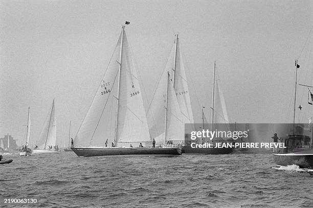 The newly built ketch sailboat Pen Duick VI sailed by French skipper Eric Tabarly and Great Britain II sailed by Scottish skipper Chay Blyth are side...