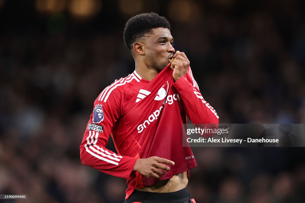 Amad Amad Diallo of Manchester United celebrates after scoring their... News ...