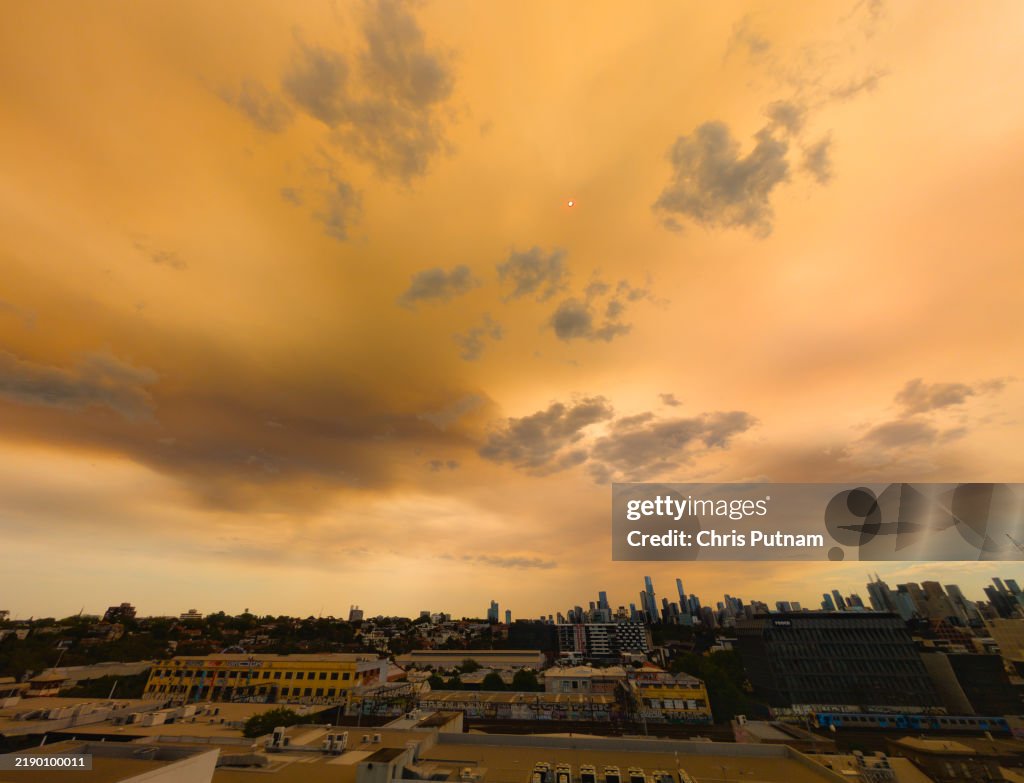 Bushfire Smoke Engulfs Melbourne Australia