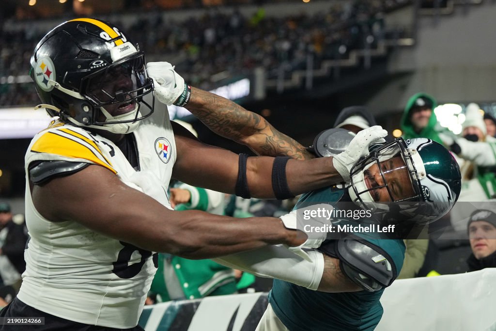 Pittsburgh Steelers v Philadelphia Eagles