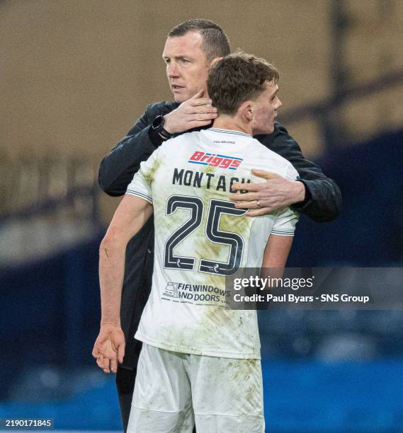 Montagu Raith Rovers 248 Kai Collins Stock Photos, High-Res Pictures, and Images - Getty Images
