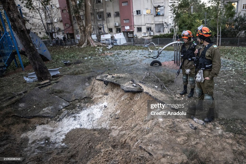 Missile launched from Yemen hits residential neighborhood in Tel Aviv