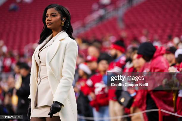 Taylor Rooks Red 846 Taylor Rooks Photos & High Res Pictures - Getty Images
