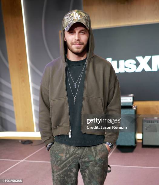 Warren Singer 665 Warren Zeiders Photos & High Res Pictures - Getty Images