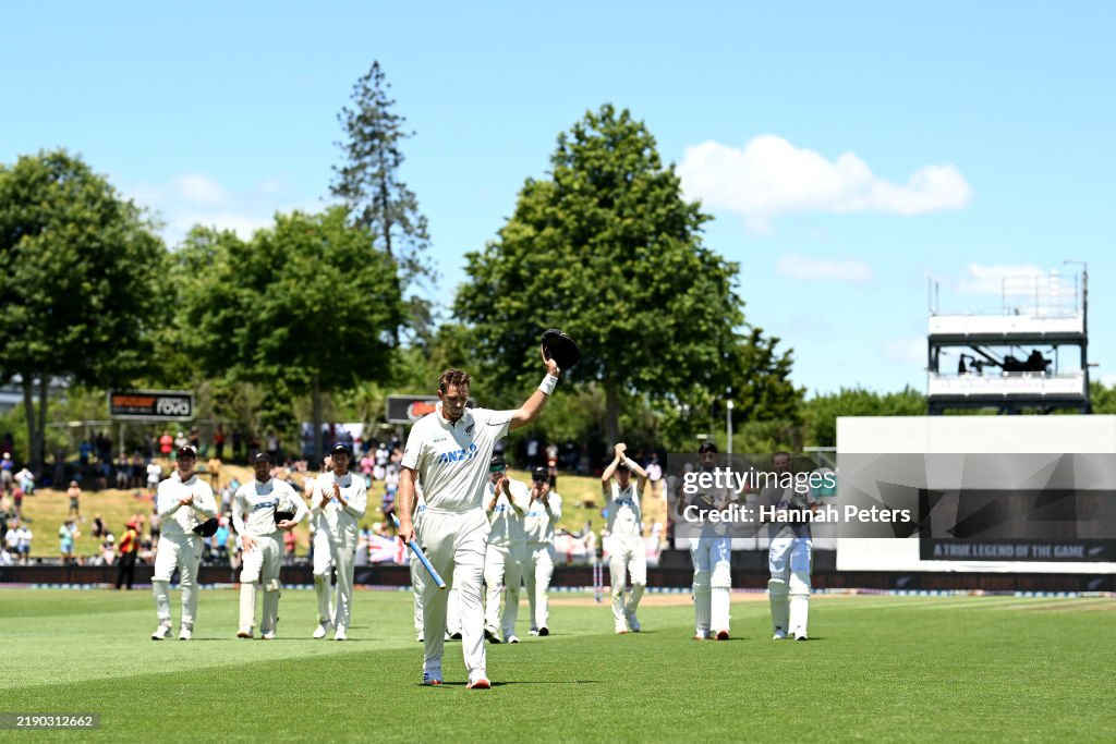 New Zealand v England - 3rd Test: Day 4