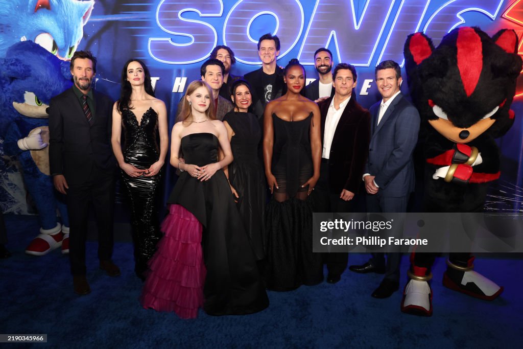 Keanu Reeves Krysten Ritter Ben Schwartz Adam Pally Alyla Browne keanu-reeves-krysten-ritter-ben-schwartz-adam-pally-alyla-browne