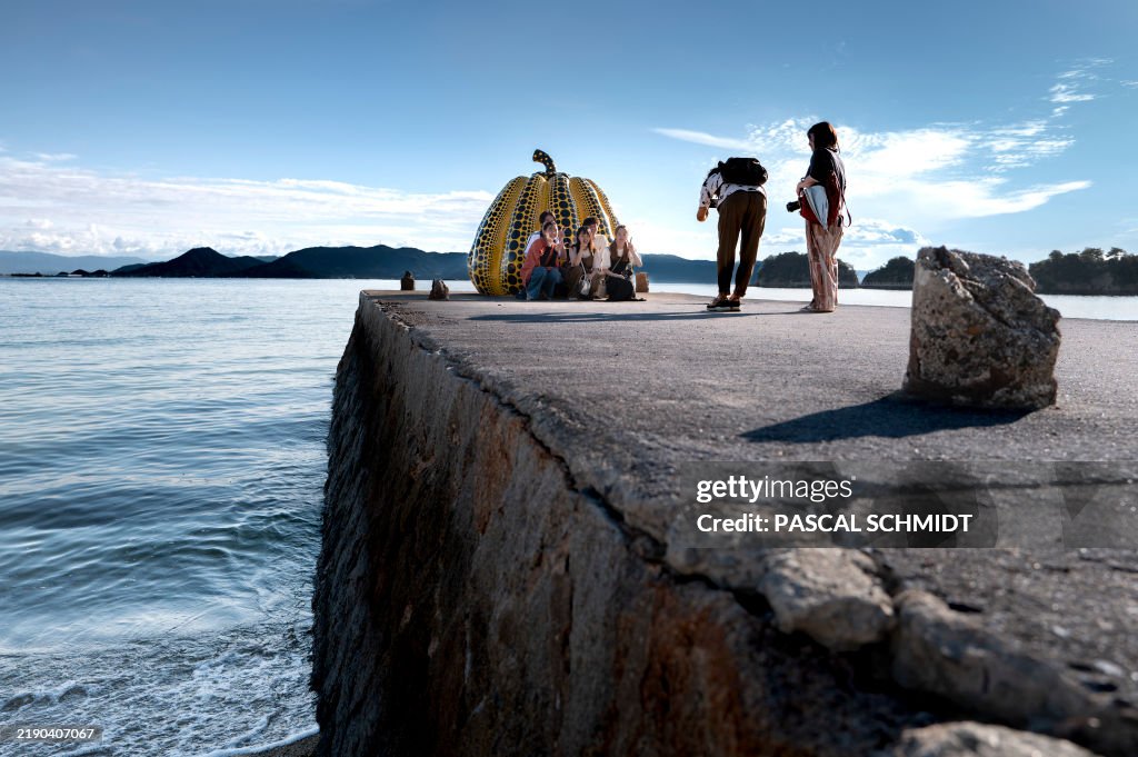 JAPAN-NAOSHIMA-MUSEUM-ISLAND-ARCHITECTURE-YAYOI-KUSAMA-2024