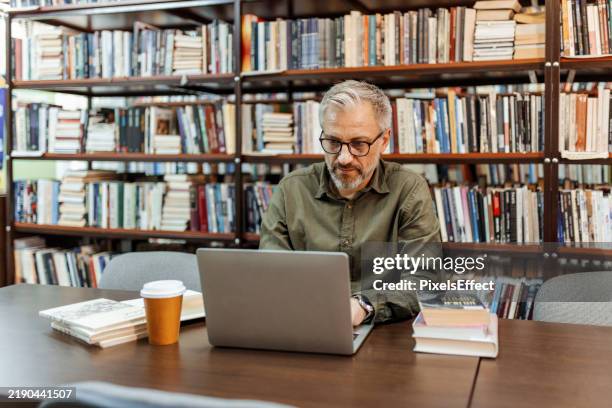 Person Using Computer At A Library 14,741 Person At Computer In Library Stock Photos, High-Res Pictures ...