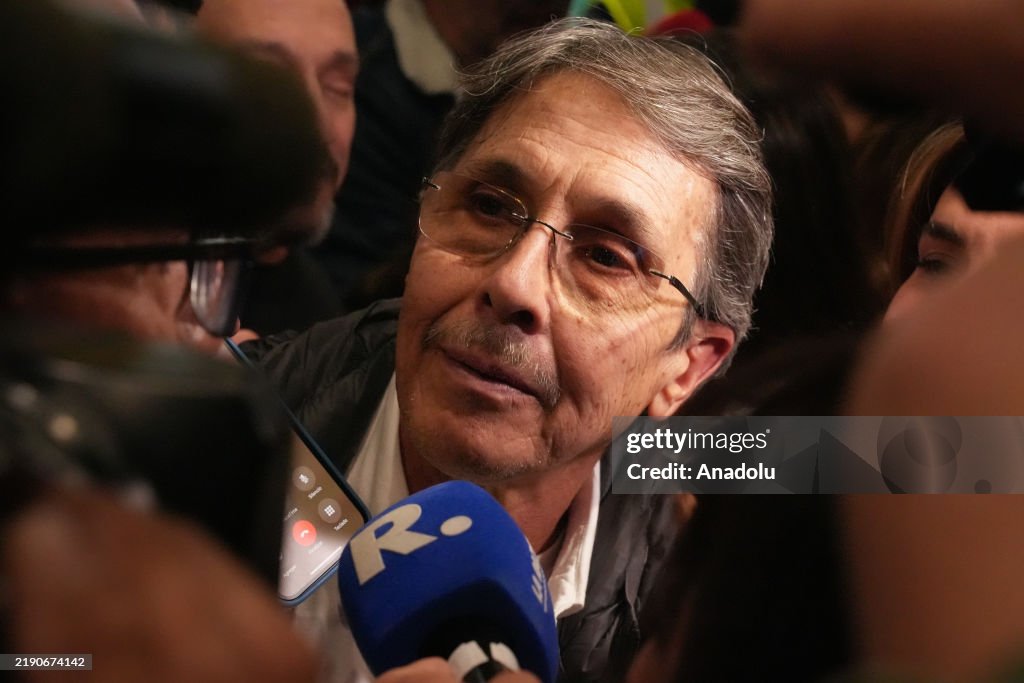 Legendary Medellin cartel key figure Fabio Ochoa deported to Colombia after 25 years in US prisons