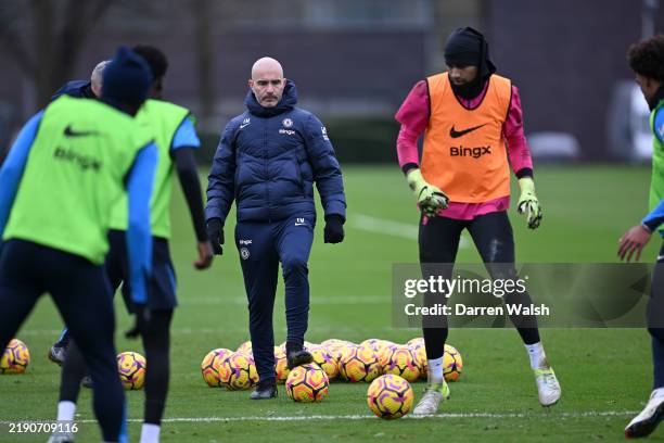 Chelsea Training and Press Conference, Nieuwsfoto's