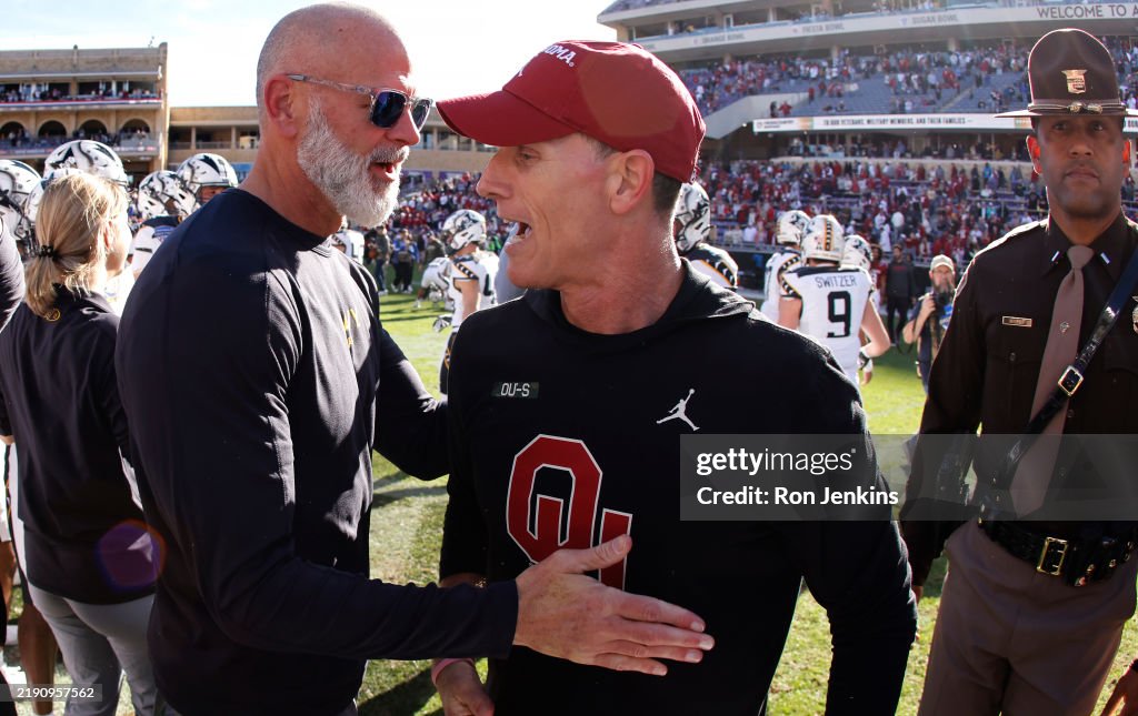 Oklahoma v Navy - Lockheed Martin Armed Forces Bowl