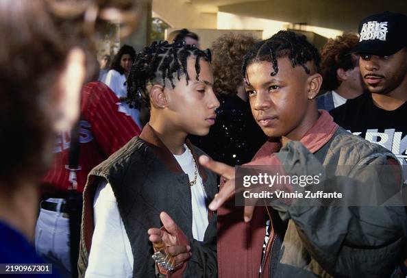 Criss Cross Rapper American hip hop duo Kris Kross attend the MTV Video Music Awards at ...