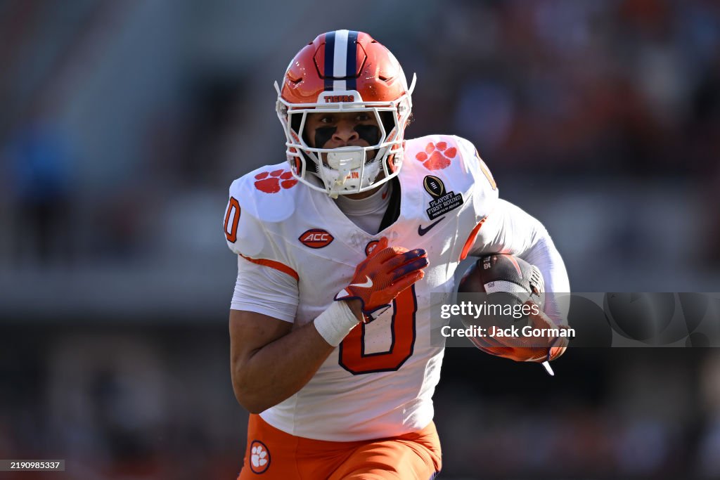 Clemson v Texas - Playoff First Round