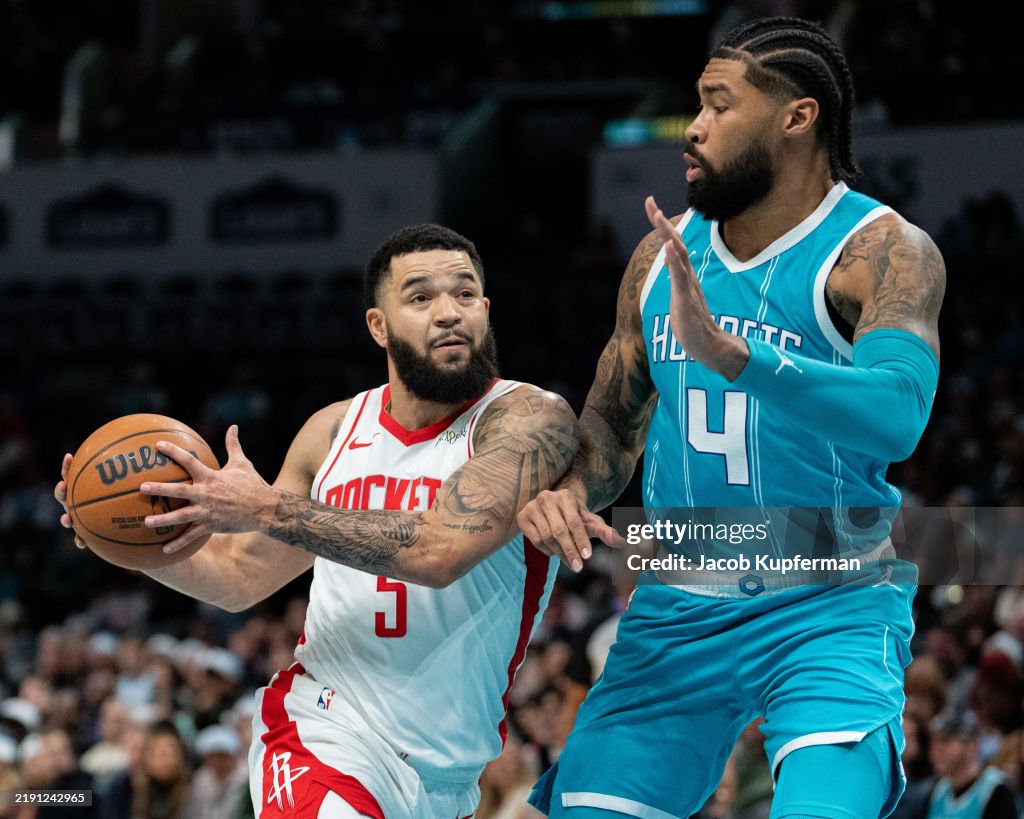 Houston Rockets v Charlotte Hornets
